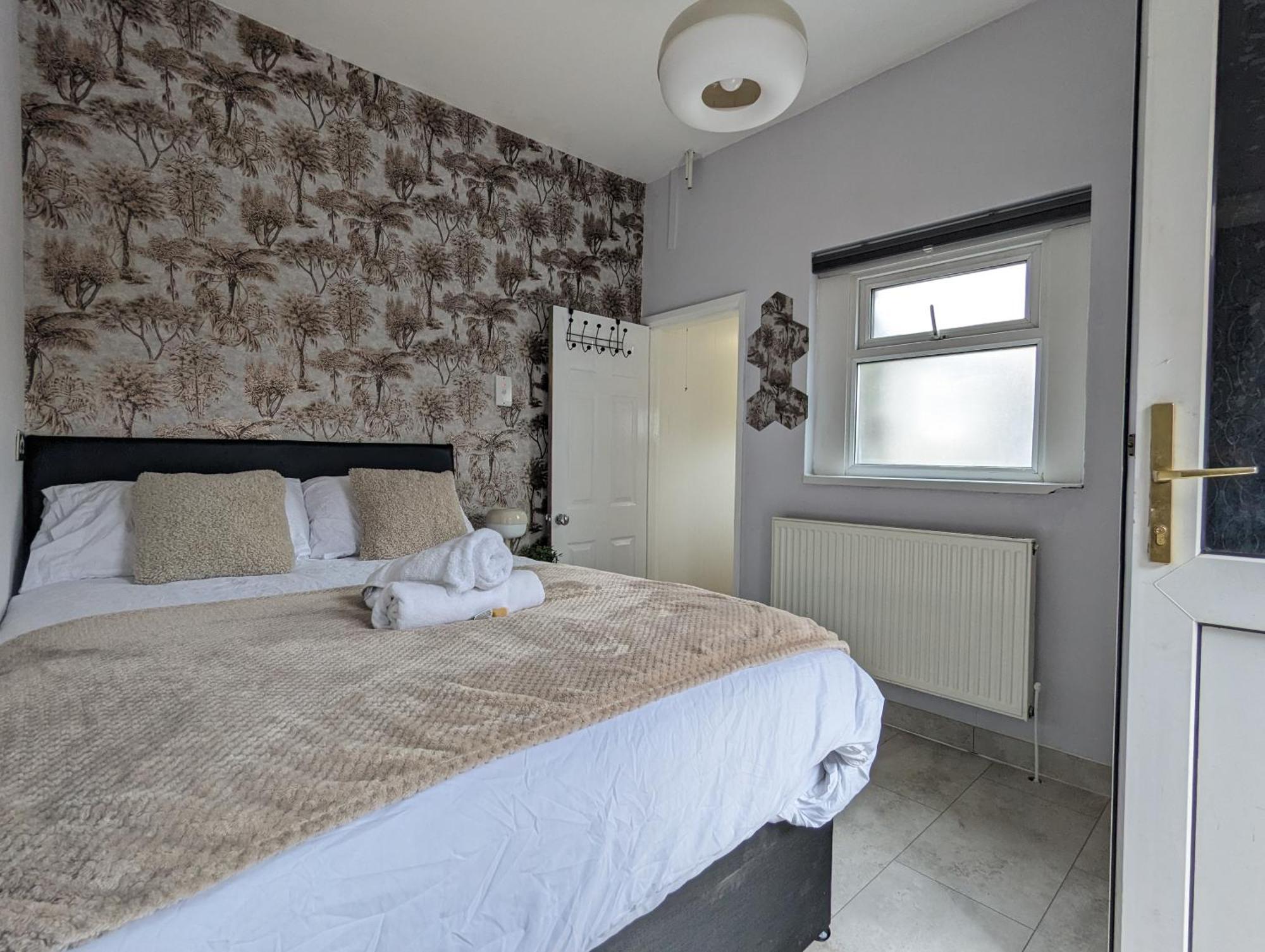 Inner-City Apartments - Basic Amenites كارديف المظهر الخارجي الصورة